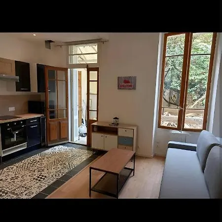 La Calme Terrasse Hyeres